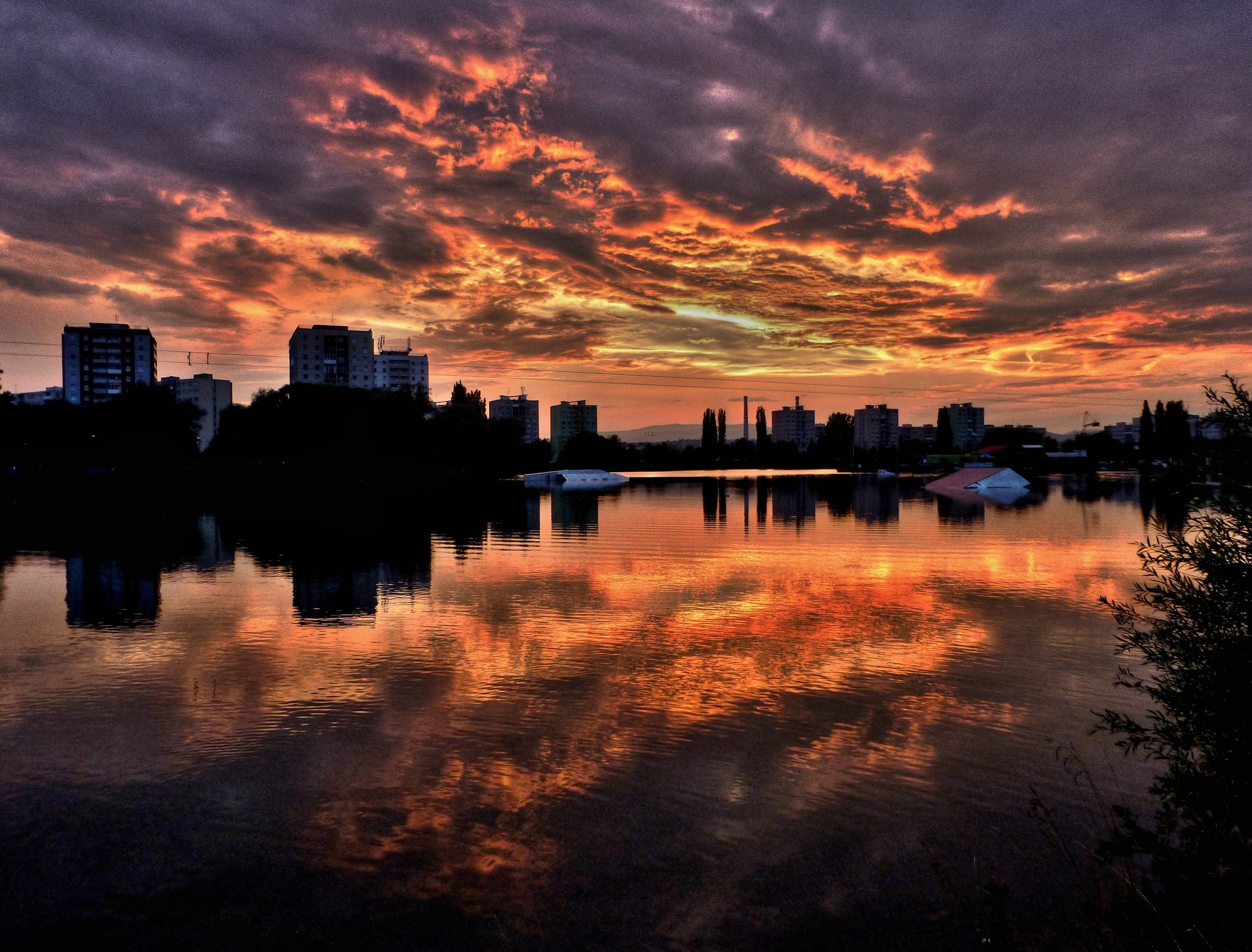 Фото